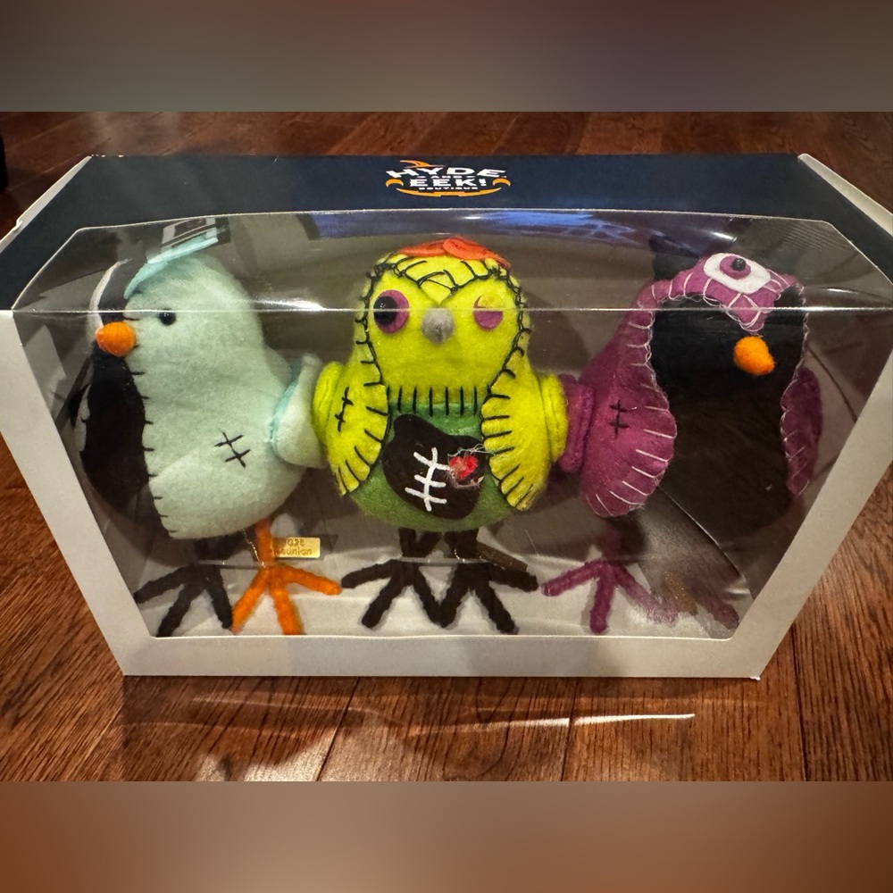 Feathery friends 3 pk Hyde and Eek!